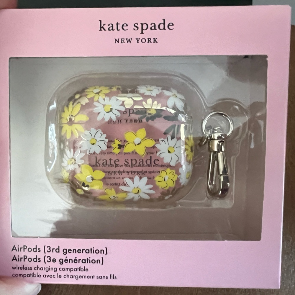 Kate Spade New York AirPods Gen 3 Case NWT!!